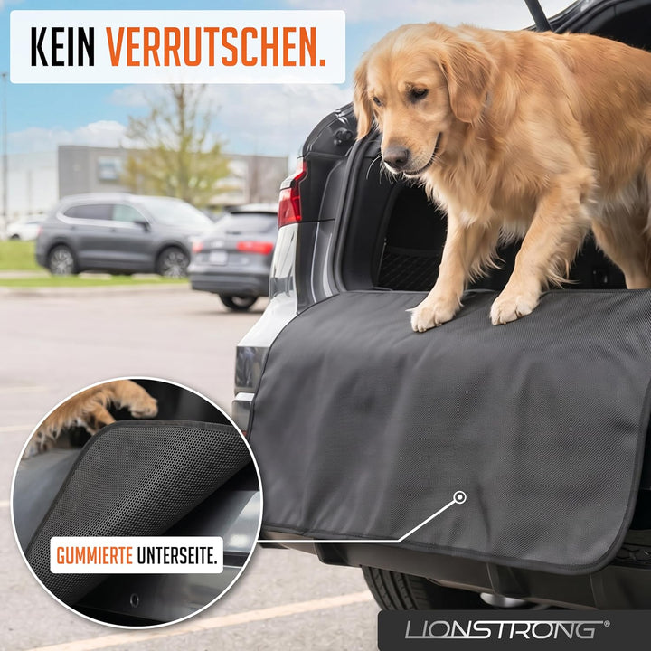 LIONSTRONG® Ladekantenschutz Kofferraum [GEPOLSTERT & WASSERDICHT] – Universelle Schutzmatte geeigne