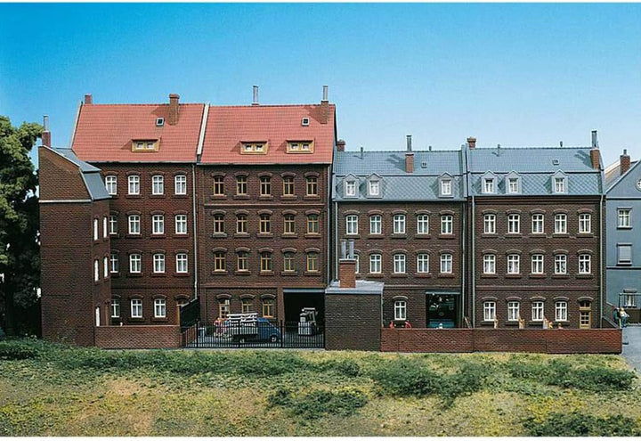 FALLER 130915 - Stadthäuserzeile „Goethestrasse“
