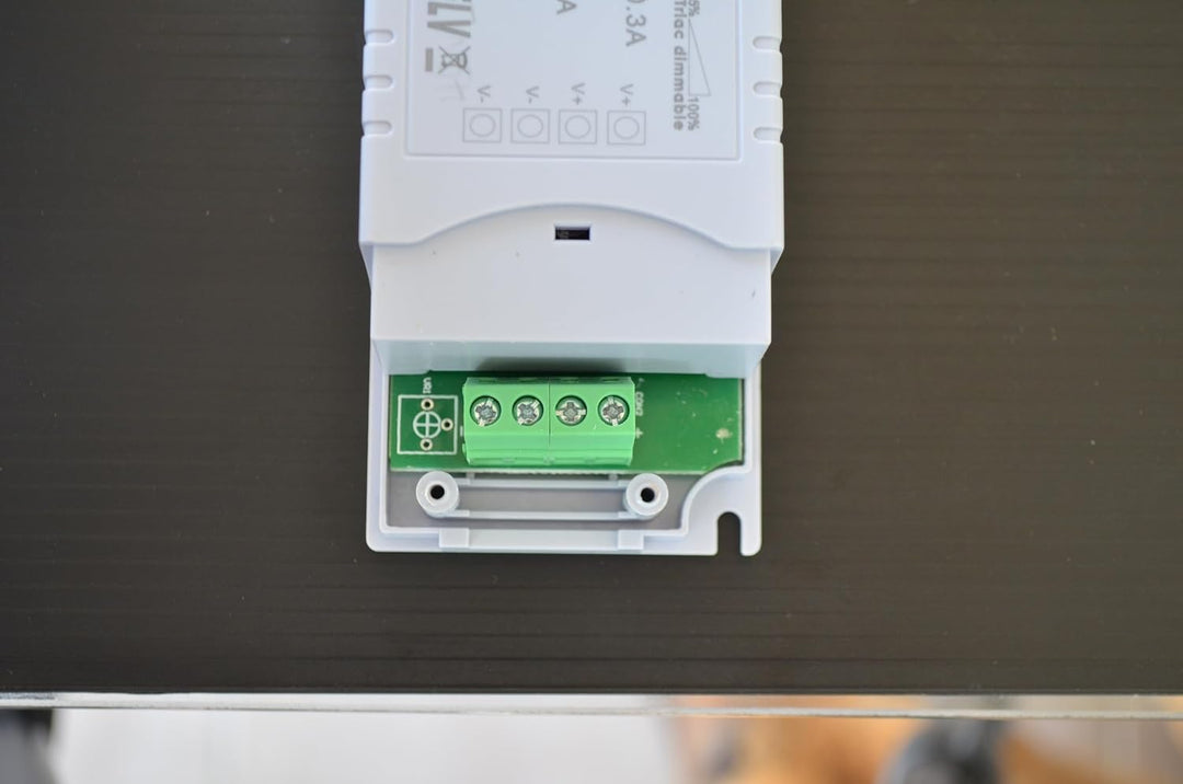 Dimmbarer LED Trafo 12V DC 1-45 Watt Netzteil dimmbar Treiber Transformator für Dimmer G4 MR16 GU5.3