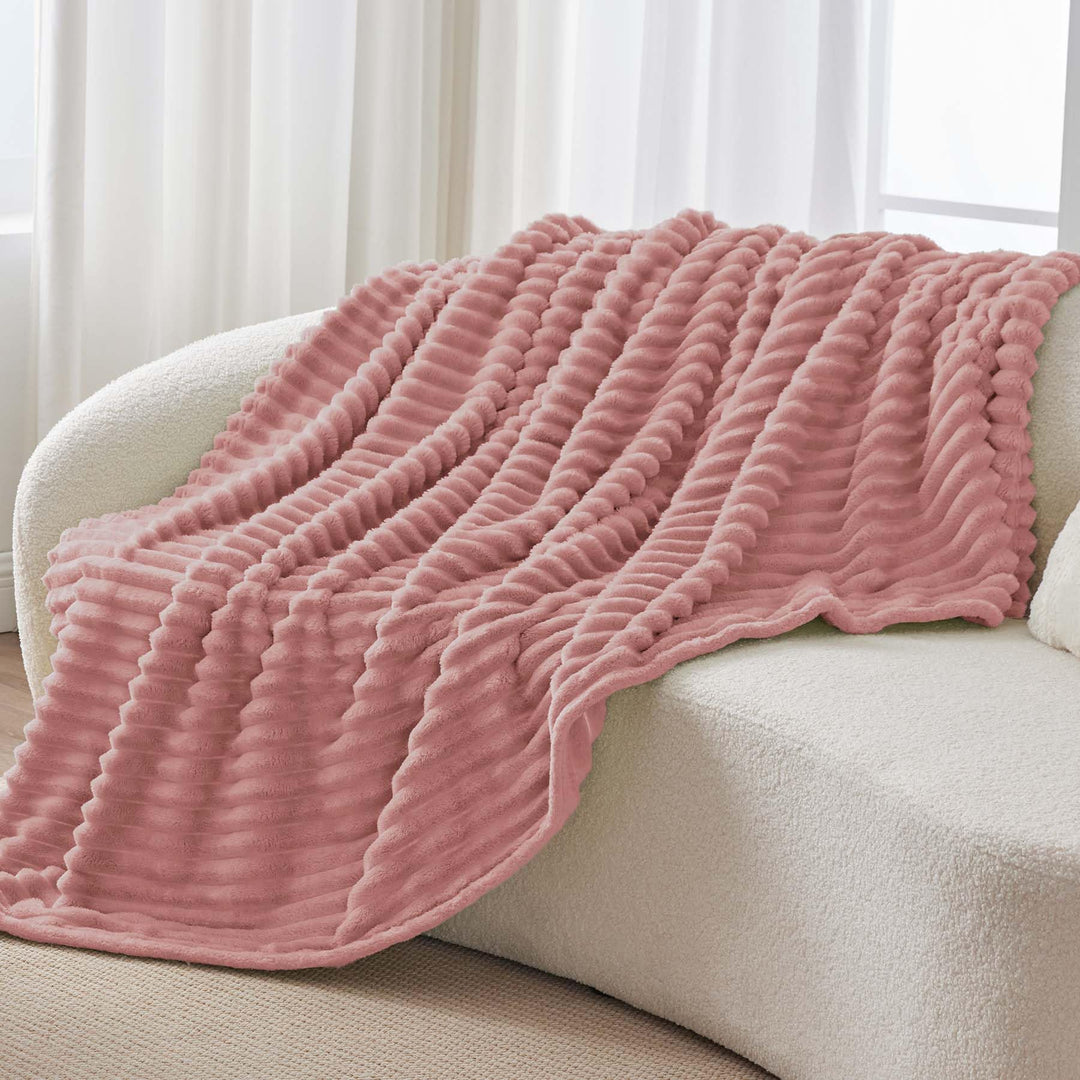 BEDELITE Fleece-Überwurfdecke für Couch, Weiche und Warme, Flauschige Staubiges Rosa Decke, Dekorati