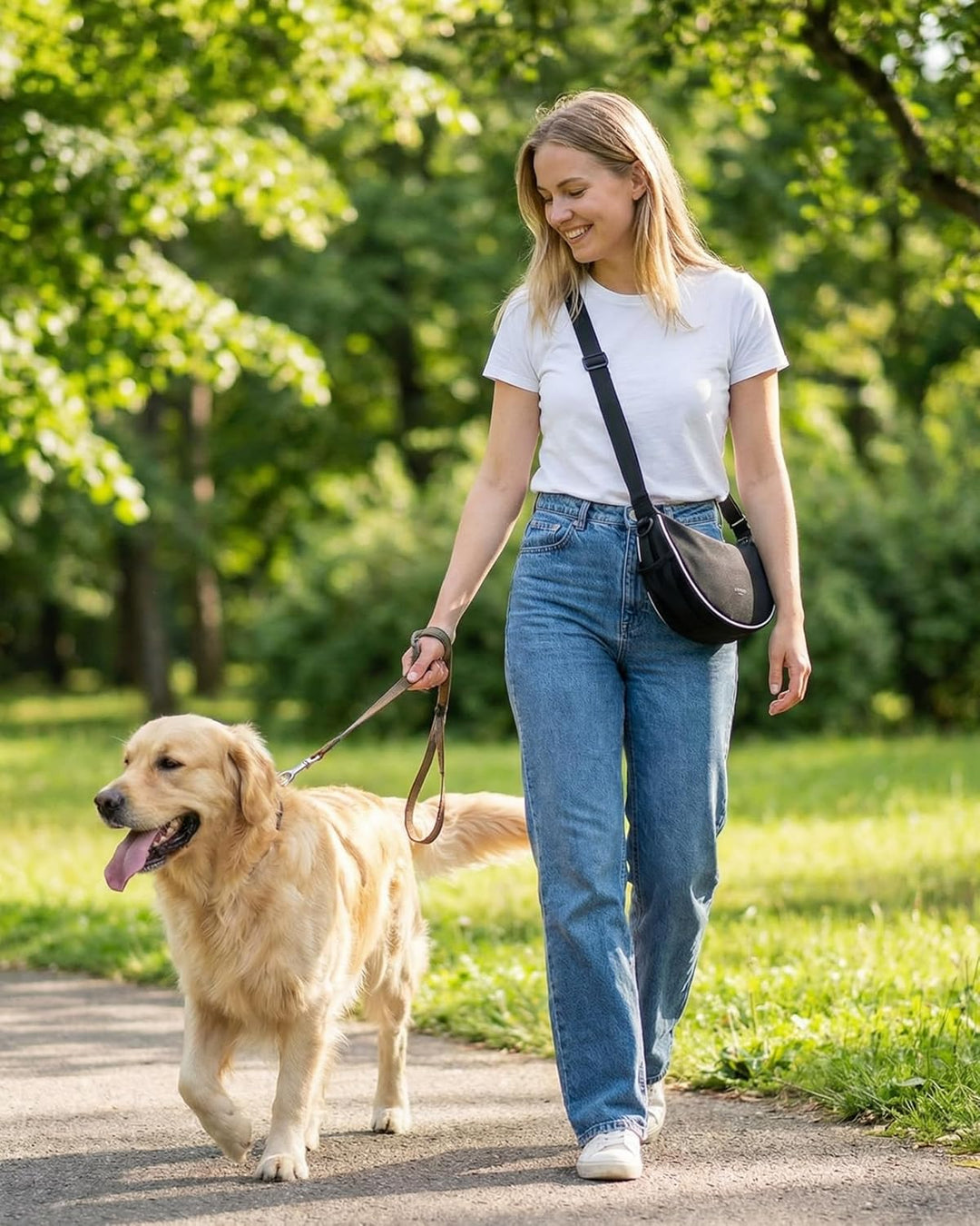 LARKSON Half Moon Bag Hundetasche Schwarz - Fiete - Umhängetasche für Gassi Gehen - Leckerlitasche m