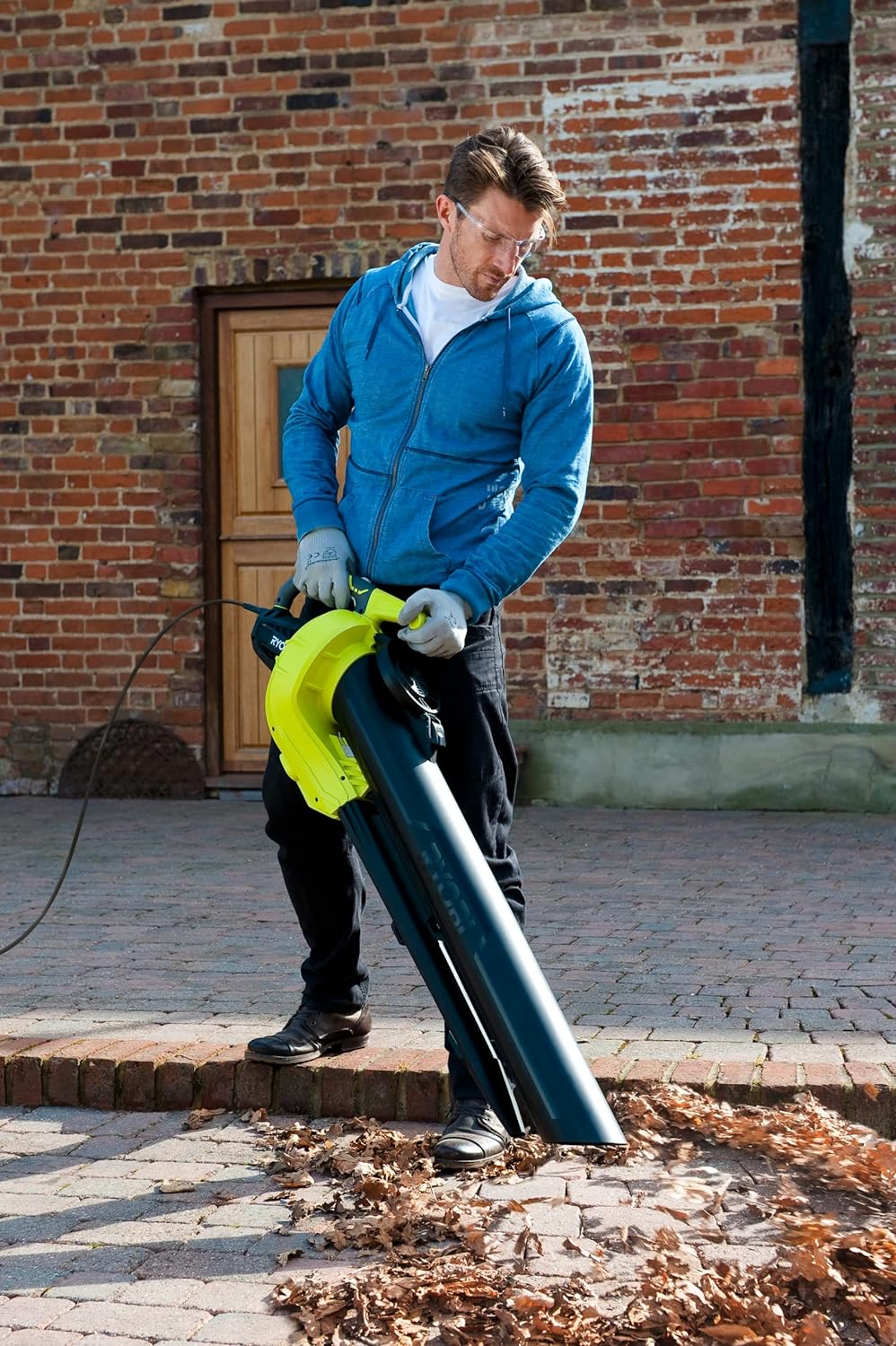 RYOBI 3000W Elektro-Laubsauger RBV3000CESV (Luftmenge16 m³/min, Luftgeschwindigkeit 375km/h, Fangsac
