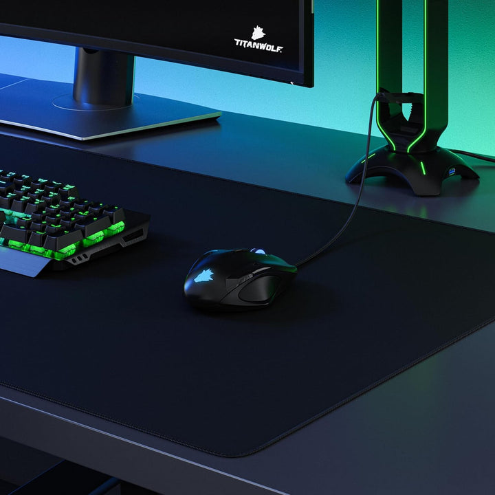 Titanwolf - XXXL Übergrösse Mauspad 900x500mm - Gaming Mousepad Gross - 90x50 cm Tischunterlage Larg