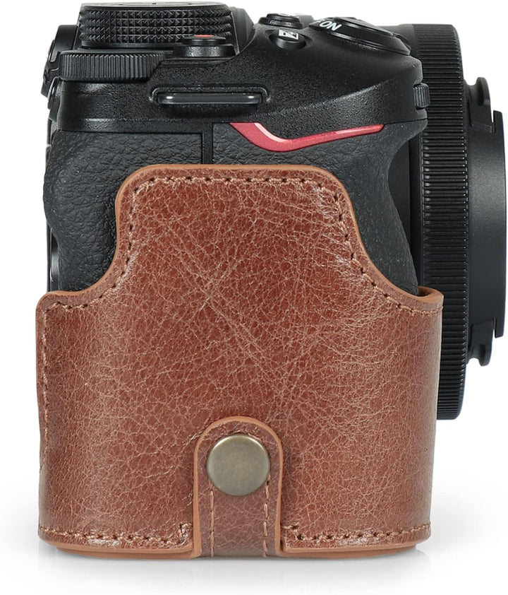 MegaGear Ever Ready Kameratasche aus echtem Leder, kompatibel mit Nikon Z30 (Braun), Braun