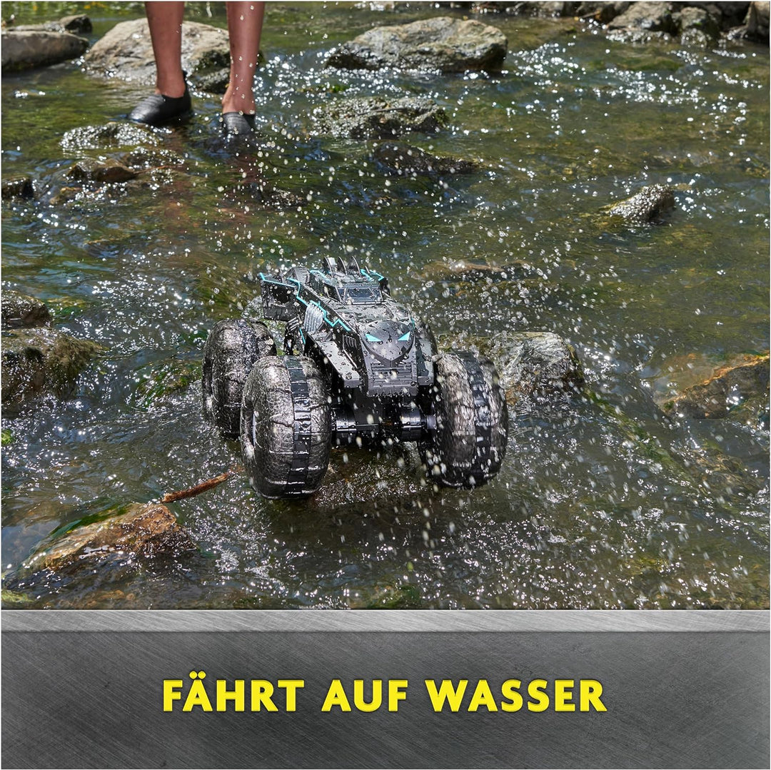 DC Batman All-Terrain Batmobile, ferngesteuertes Amphibienfahrzeug für Land und Wasser mit Platz für