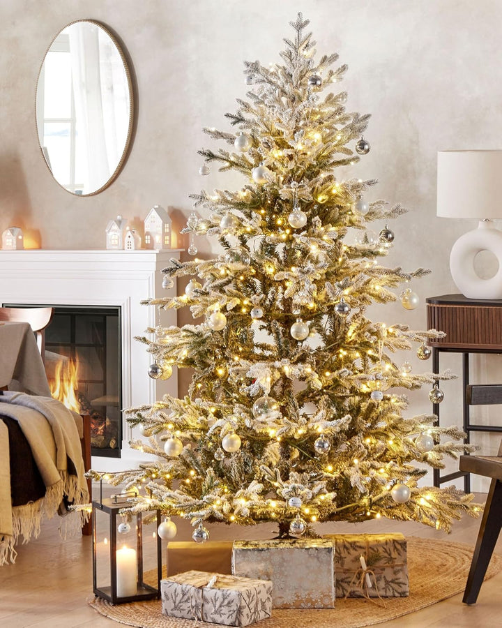 Künstlicher Weihnachtsbaum grün/weiss 180 cm mit LED Lichtern Kunstschnee Brisco