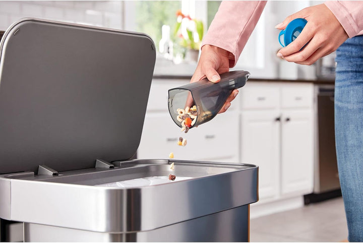 BLACK+DECKER Akku-Handstaubsauger Dustbuster Slim HLVC320J11 (12V, 2.0Ah, beutellos & kabellos, mit