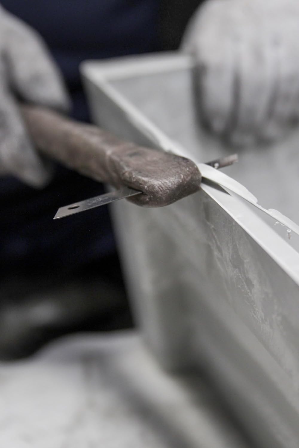 Ecopots Amsterdam Kollektion recycelter Blumentöpfe UV-beständig, für Haus & Garten Dunkelgrau 19.5