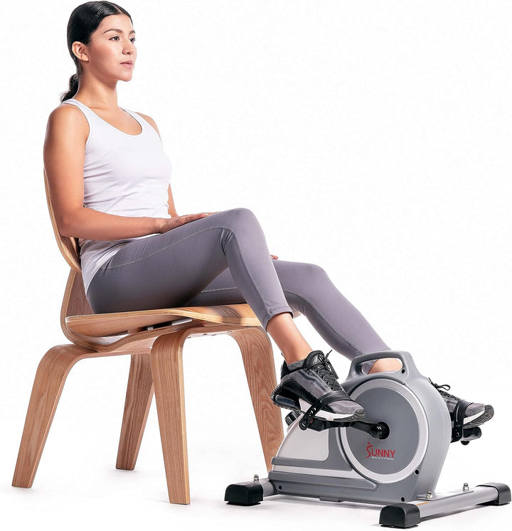 Sunny Health & Fitness Smart-Heimtrainer, Untertisch-Mini-Pedaltrainer mit Doppelfunktion für Senior