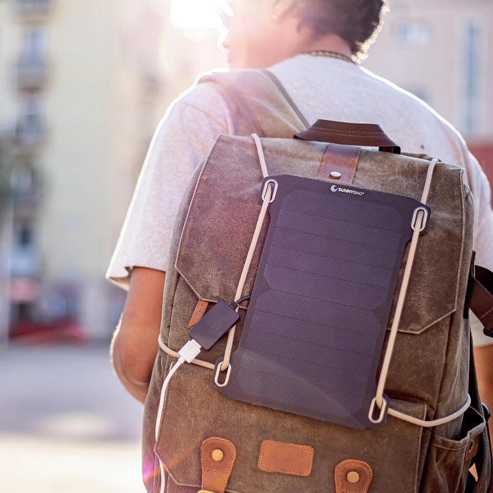 Sunnybag Leaf Mini | Solar Ladegerät mit 5 Watt Leistung | Unterwegs Handy Laden mit Solar Panels |