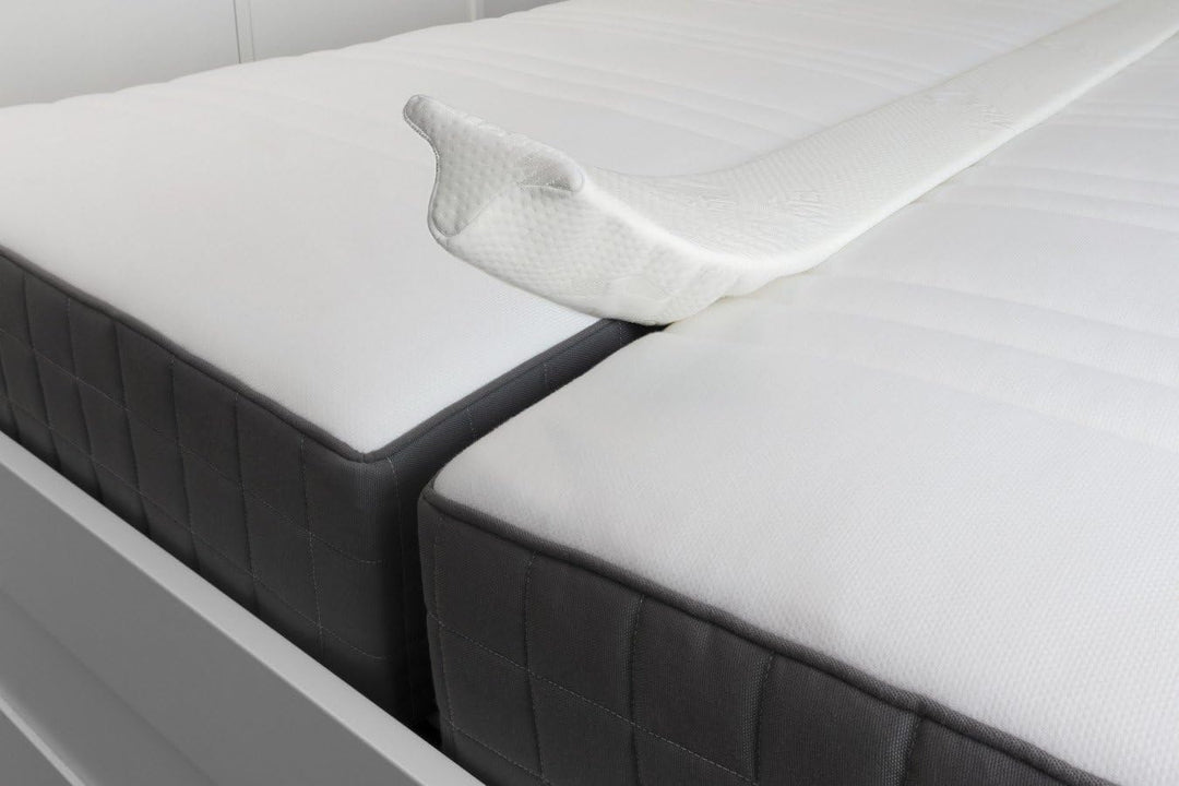 SLEEPMED Liebesbrücke 200 cm aus Memory Schaum für Matratzen, Ritzenfüller breit für Doppelbett, Box