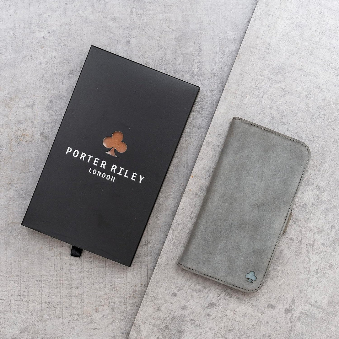 Porter Riley - Lederhülle für iPhone 14 Pro. Premium Echtleder Standhülle/Ledertasche/Brieftasche mi