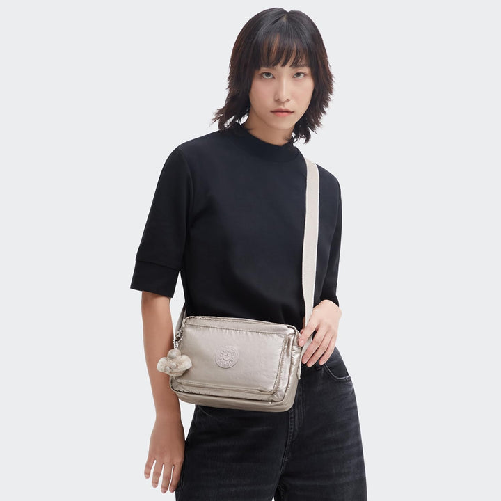 Kipling Damen Abanu M Tasche, Metallic Glow, 24x17x9 cm (B x H T) EU, Metallic Glow