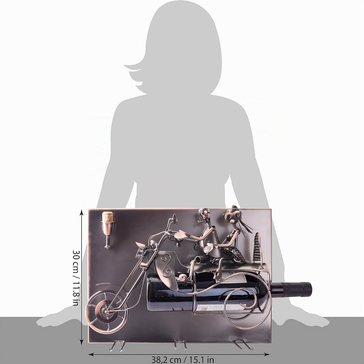 BRUBAKER Weinflaschenhalter Paar auf einem Motorrad - Wall Art Bild Metall - mit 3 Glashaltern - ink
