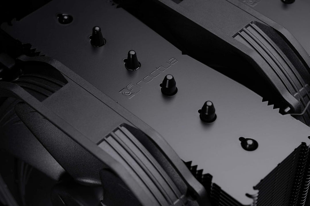 Noctua NH-D15 chromax.black, Dual-Tower CPU Kühler (140mm, Schwarz)