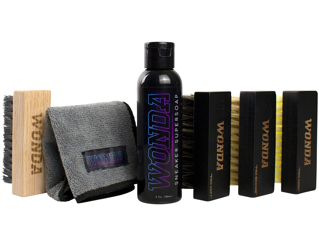 Supersoap KIT Pro Schuhputzmittel Set für Sneaker inkl. Reinigungsmittel, Reinigungstuch und 4 Bürst
