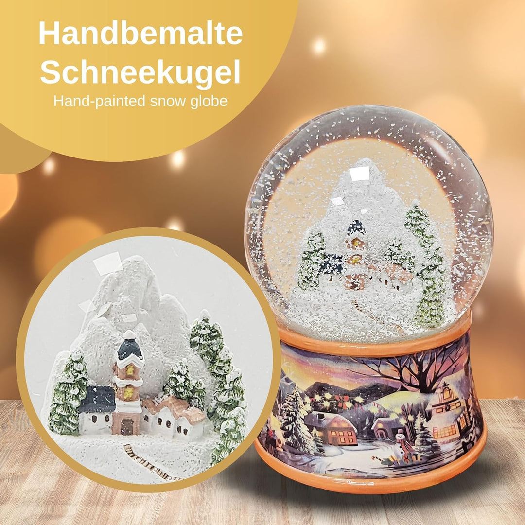 Weihnachts-Schneekugel mit Musik | Schneekugel Berddorf im Winter | Sockel Winterlandschaft braun |
