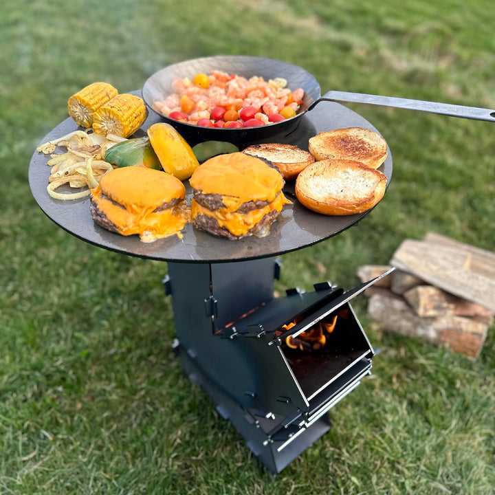 Czaja Raketenofen mit Grillplatte 5 mm dick und Eisen Bratpfanne - Rocket Stove Stecksystem aus mass