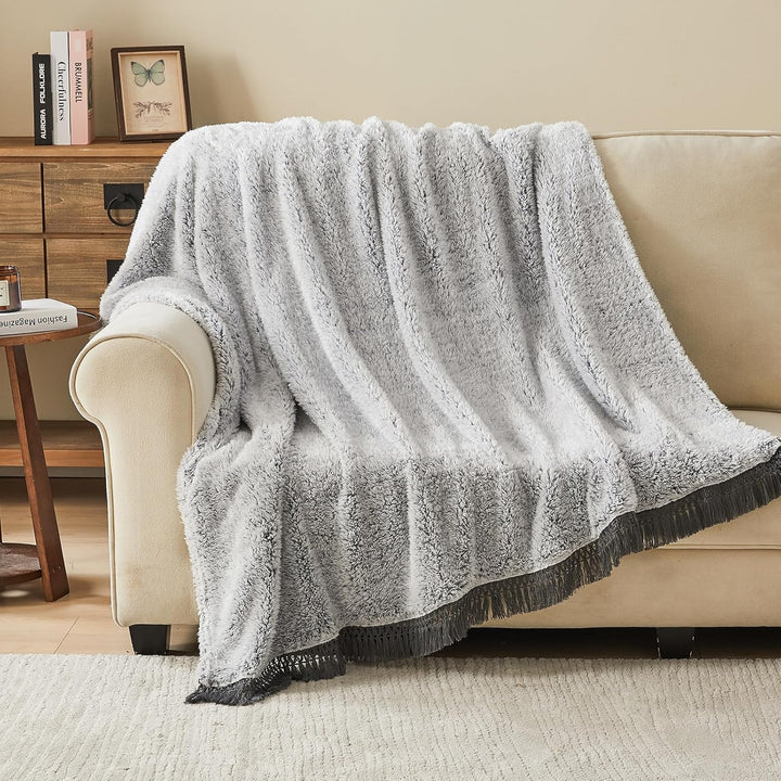 EMME Sherpa Decke Sofa Kuscheldecke Dekorativ mit Quasten, 150x200 cm Flauschige Wohndecke Dicke Sof
