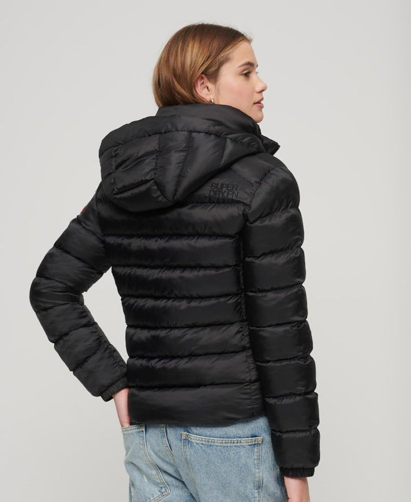 Superdry Damen Kapuzenjacke mit Fuji-Polsterung Jacke, Schwarz, 40