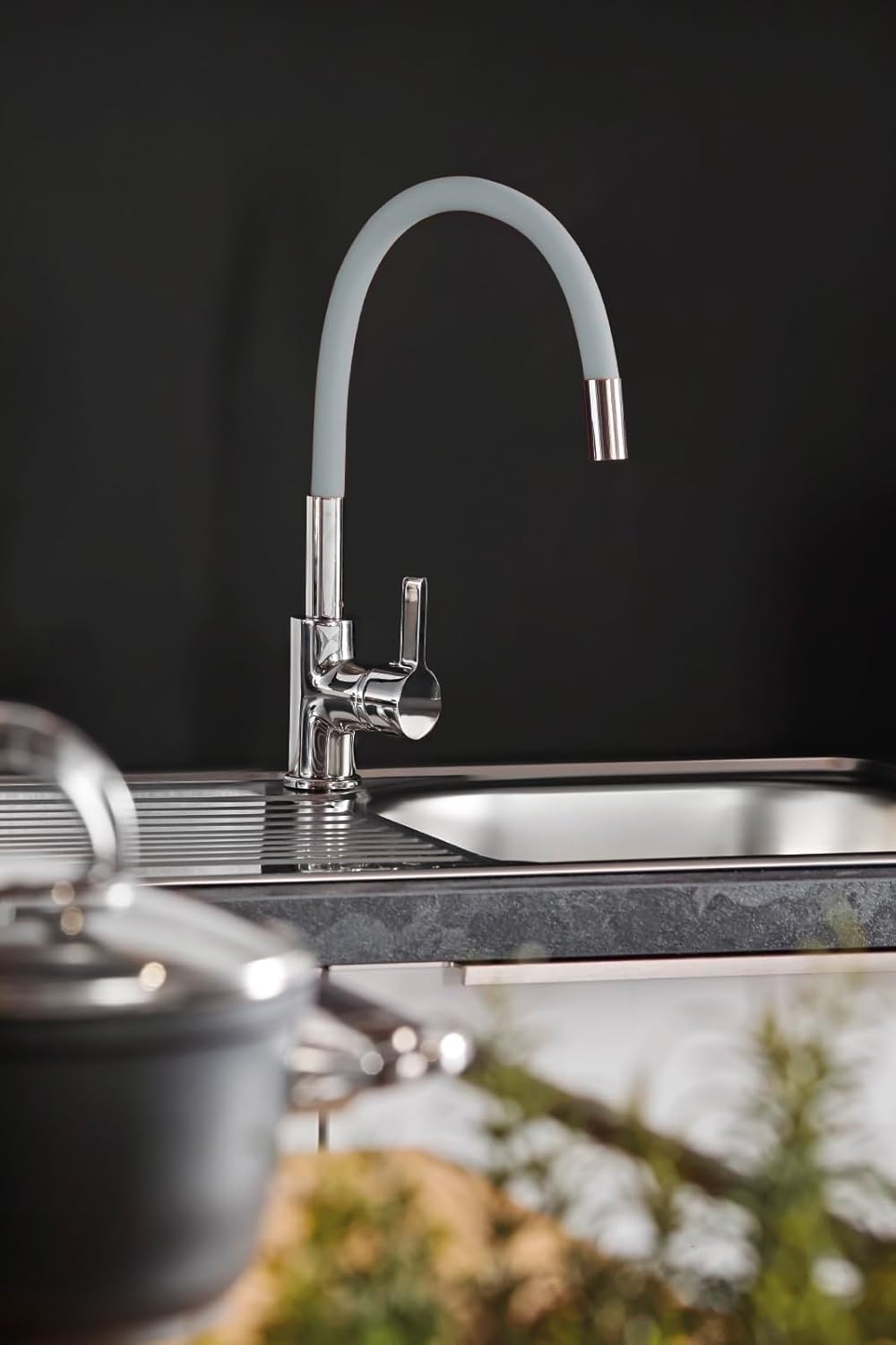 'aquaSu® Küchenarmatur Lago Multi 2.0, Wasserhahn Küche, Wasserspar-Mischdüse, Kaltwassermittelstell