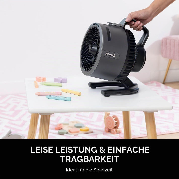 Shark FlexBreeze HydroGo Leistungsstarker kabelloser Ventilator mit Nebel, Innen- und Aussenkühlung,