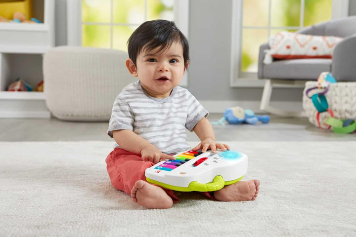 Fisher-Price Babys erstes Keyboard mehrsprachige Version, tragbares Spielzeugklavier mit Lichtern, M