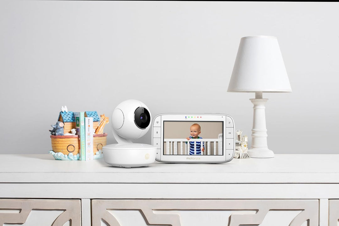 Motorola Baby MBP 50 Video-Babyphone mit Schwenk-, Neige-und Zoomfunktion, 5,0 Zoll Farbdisplay, Nac