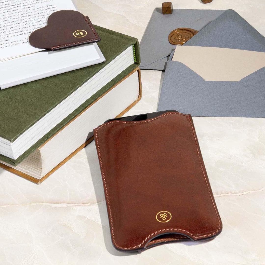 Maxwell Scott The Leoni iPhone 11 Leather Case (Choc) Dark Chocolate Brown, Dark Chocolate Brown