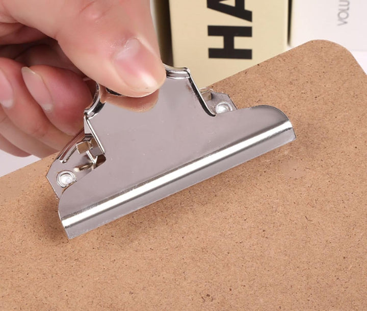 12 Stück Klemmbrett A4 Holz, Braun A4 Clipboard mit Metall Klammer und Aufhängeose, Klemmbretter Zwi