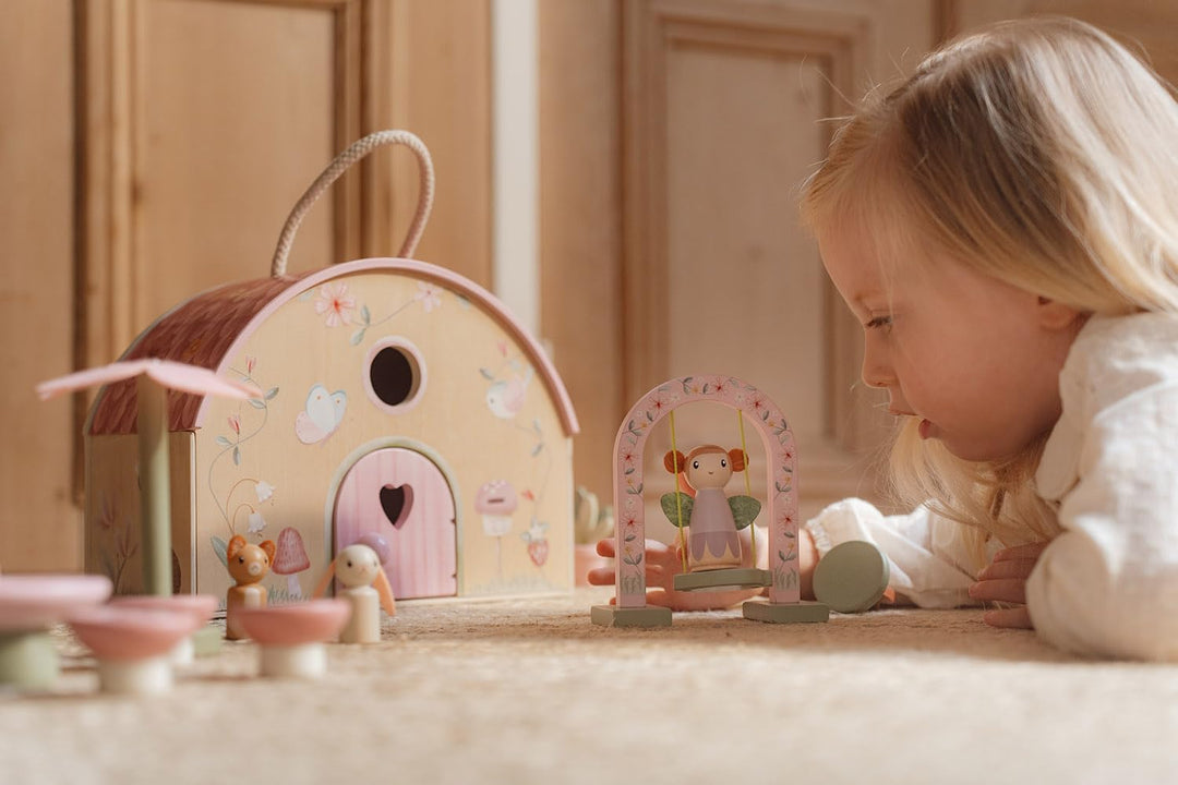 Little Dutch Feenhaus Puppenhaus aus Holz tragbar und aufklappbar mit viel Zubehör und Spielfiguren