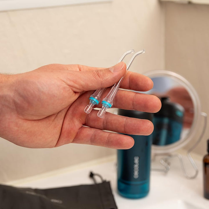 Cecotec Tragbares Akku-Zahnbürsten Irrigator - Zahnreiniger mit 3 Düsen ToothCare Jet Fresh. 1200 U/