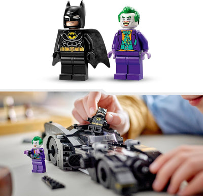 LEGO 76224 DC Batmobile: Batman verfolgt den Joker Set, Batmobil-Spielzeugauto von 1989 mit 2 Minifi