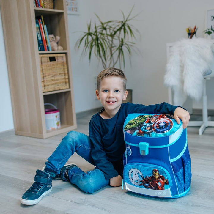 Familando Avengers Schulranzen-Set 17tlg Scooli Campus Fit mit Sporttasche Federmappe gefüllt Schult