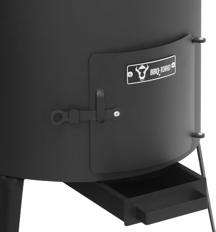 BBQ-Toro Kazan Ofen Ø 44 cm | Gulaschkessel mit Schaumlöffel und Schürhaken | Outdoor Ofen mit Rohr,