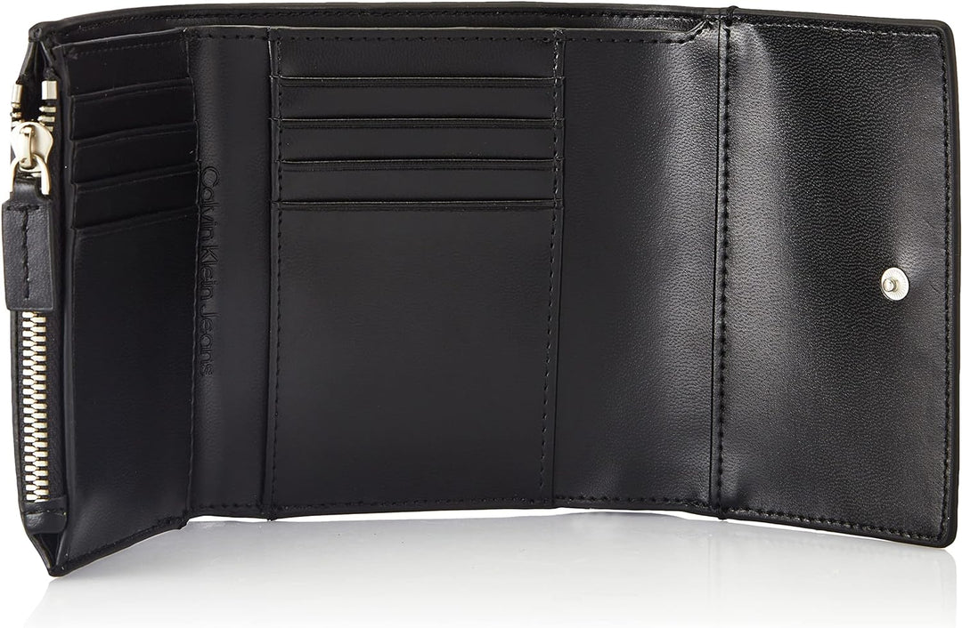 Calvin Klein Jeans Damen Trifold + Hardware Keyfob Reisezubehör-Bi-Fold-Brieftasche, Schwarz