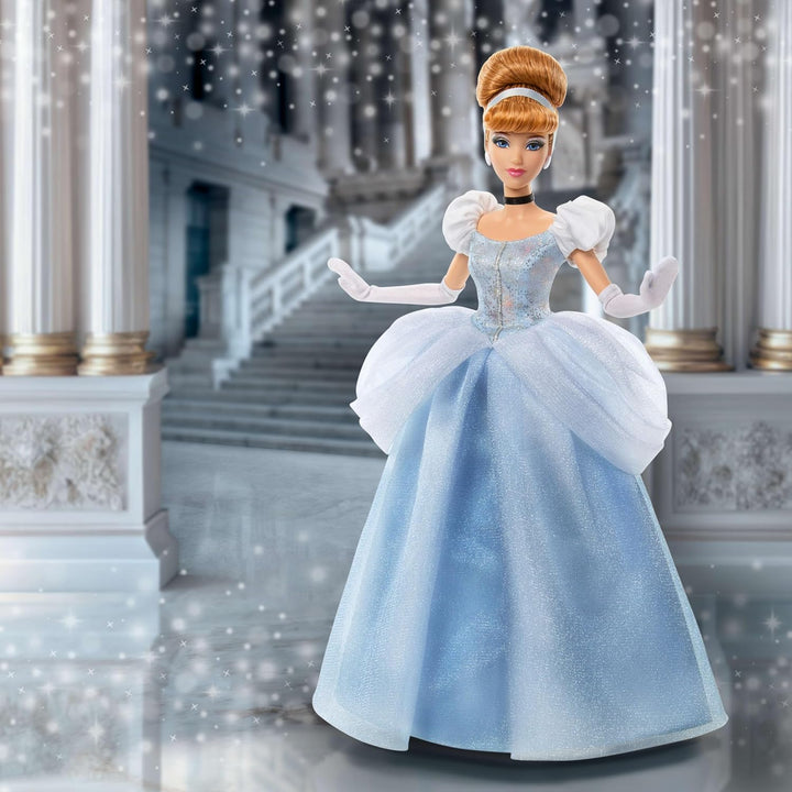 Mattel Disney Princess Glitzerprinzessin Cinderella Modepuppe mit Zubehörteilen, mit abnehmbarem Kle