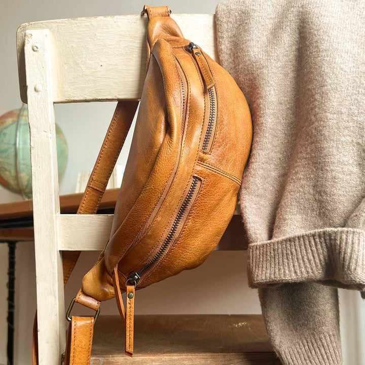 Gusti Gürteltasche Leder - Acton Bauchtasche Festivaltasche Hüfttasche Vintage Braun Leder Damen Her
