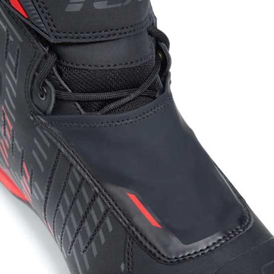 TCX Herren R04d WpWasserdichte Motorradschuhe für Herren, T-DRY Membran Zertifikat, Schnürsenkel und