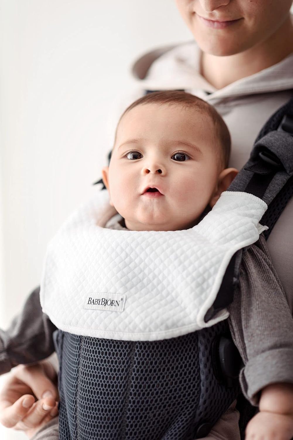 BabyBjörn Lätzchen für Babytrage, Harmony, Weiss Lätzchen für Babytrage, Harmony Weiss, Lätzchen für