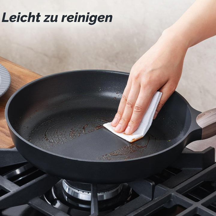SENSARTE Antihaft Bratpfanne mit Deckel 24cm Antihaft-Eierpfanne Omelettpfanne, Gesunde Küche Kochen