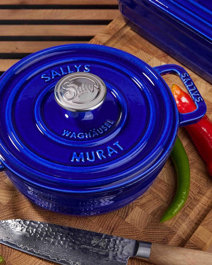 Sallys Medium Gourmet Gusseisentopf mit Deckel, emaillierte Beschichtung, Für alle Herdarten, ofenfe