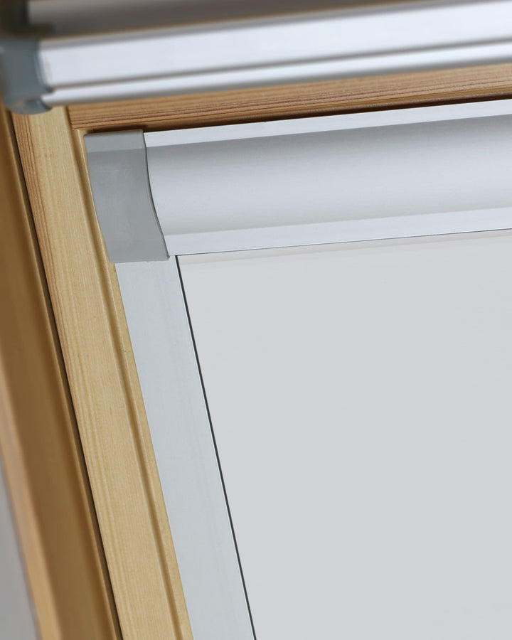 Bloc Skylight Rollo Für Velux Dachfenster Blockout, weiss, M06 M06 Für Velux Dachfenster White, M06