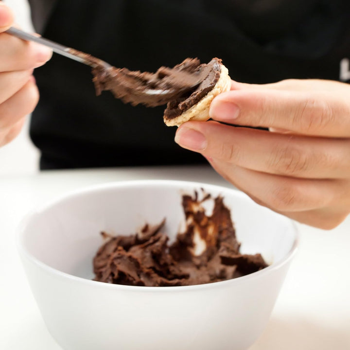 Lékué Macarons-Backset, braun A 30 cm, A 30 cm