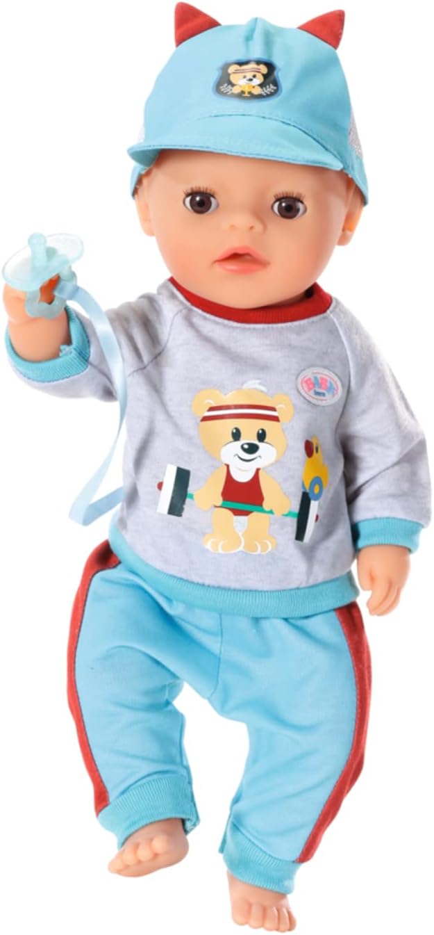 BABY born Little Sport Outfit, Set aus Puppenkleidung mit Kappe, Hose, Shirt und Schnuller, für 36 c