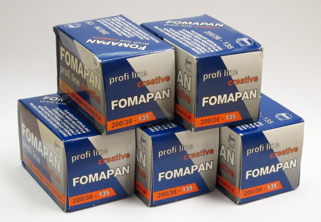 Fomapan 200 ASA Black und White 35 mm Film 36 Aufnahmen, 5 Stück
