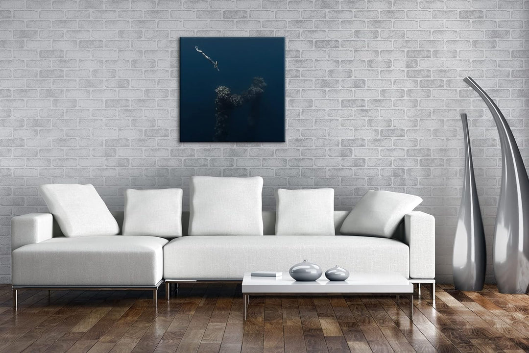 tiefer Tauchgang zum Meeresgrund Format: 60x60 als Leinwandbild, Motiv fertig gerahmt auf Echtholzra