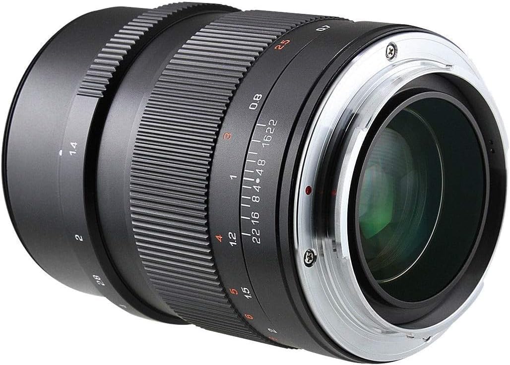 Mitakon Zhongyi Speedmaster 65 mm f/1.4 Objektiv für Fuji GFX Mount Kamera