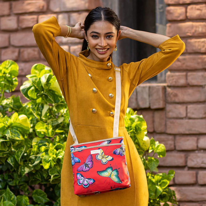 Anuschka Crossbody Tasche mit Einsteckfach - Wanderlust Kollektion - Nylonstoff mit Leder Trim und K