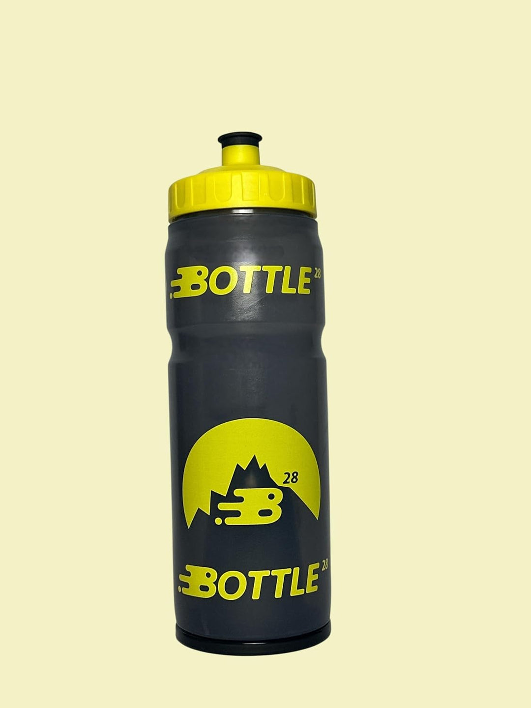 700 ml Fahrrad-Trinkflasche mit magnetischem Flaschenhalter & integrierter Werkzeugaufbewahrung | Ma